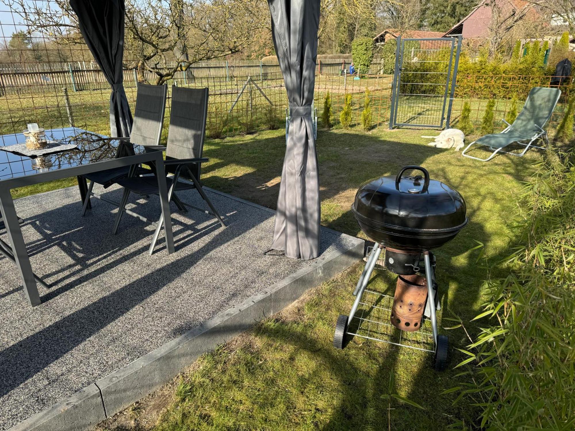 Ferienwohnung Am See Dillich - Eigener Garten - Ruhige Lage - Natur Vor Der Haustuer Borken  Ngoại thất bức ảnh