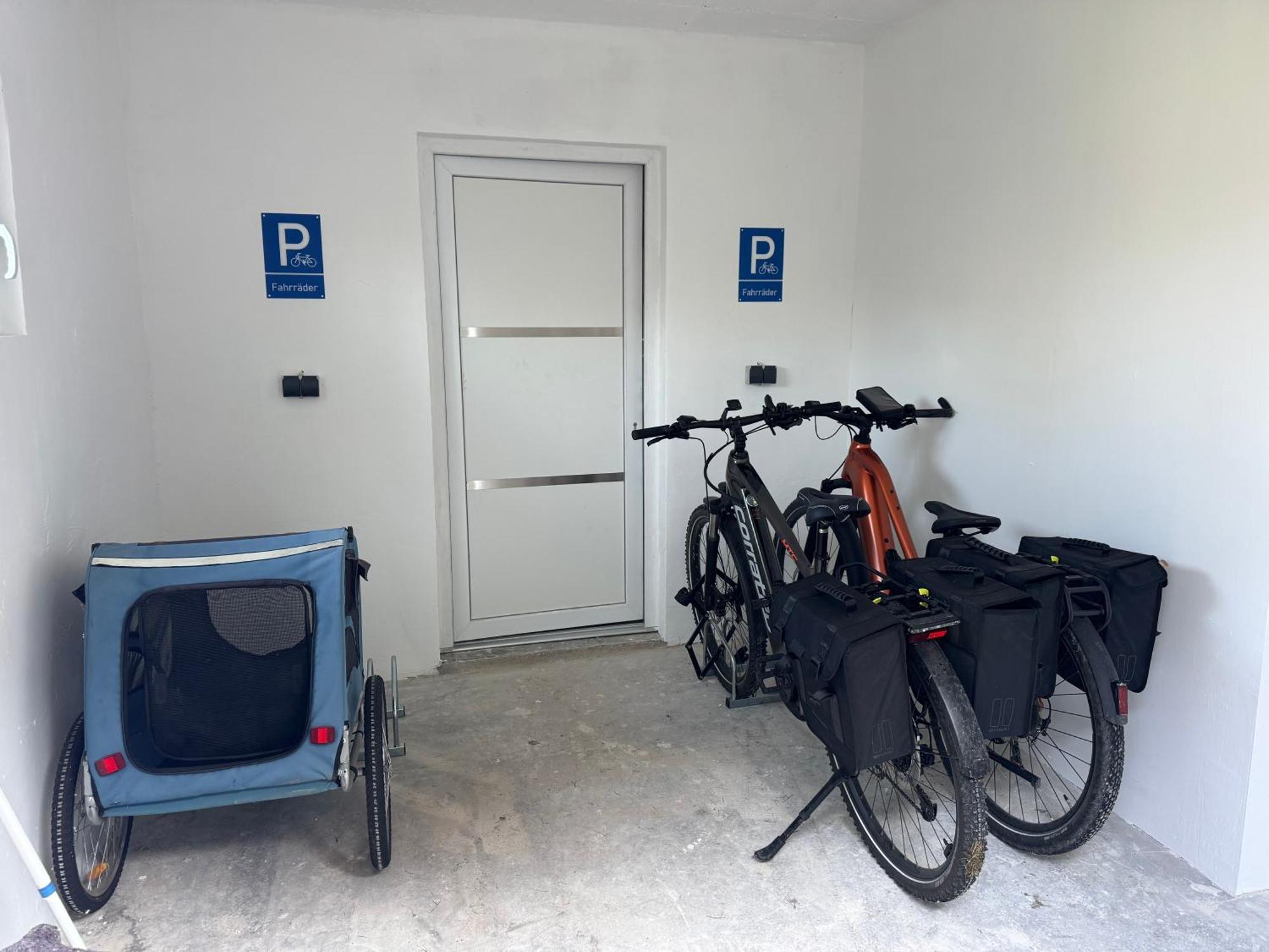 Ferienwohnung Am See Dillich - Eigener Garten - Ruhige Lage - Natur Vor Der Haustuer Borken  Ngoại thất bức ảnh